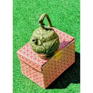 Vintage Chinese Northern Song Yaozhou Celadon Reverse Flow Incised Ewer Teapot